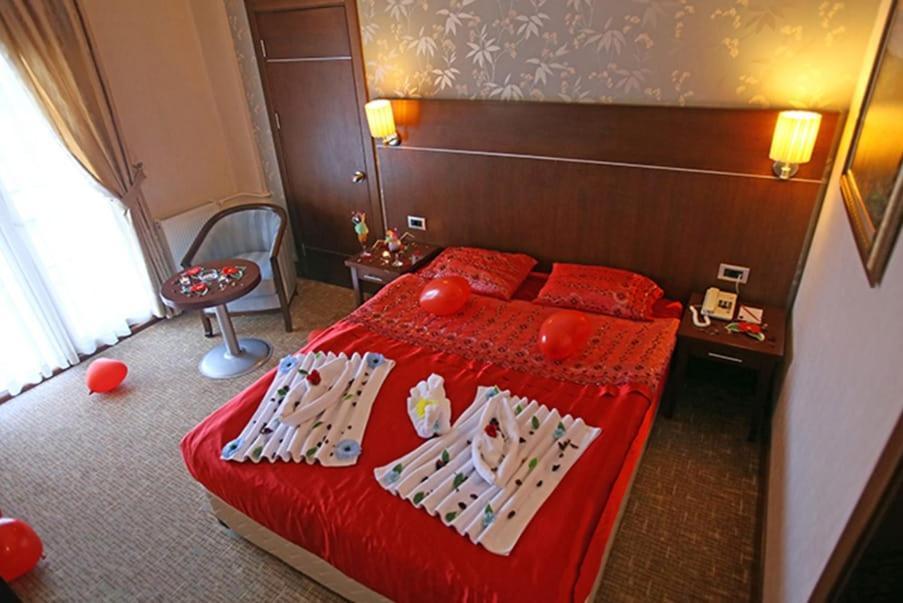 Queen Thermal Resort Hotel Emet Eksteriør bilde