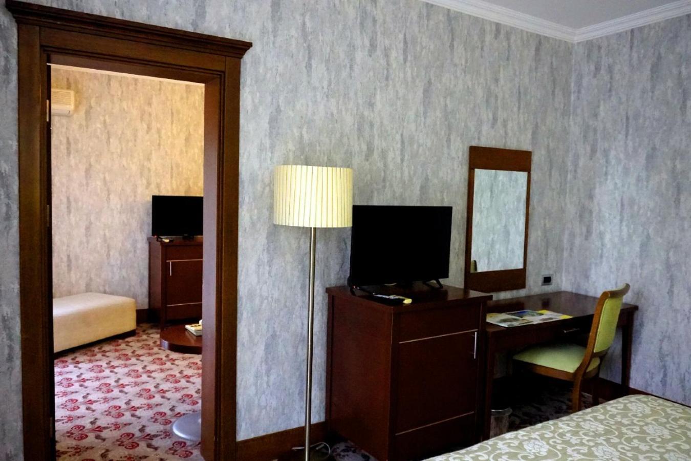 Queen Thermal Resort Hotel Emet Eksteriør bilde
